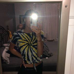 Zumiez tie dye shirt